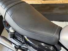 Triumph Street Twin  