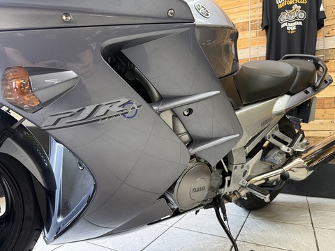 1300 Sports Tourer Manual Petrol