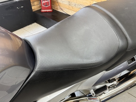 1300 Sports Tourer Manual Petrol