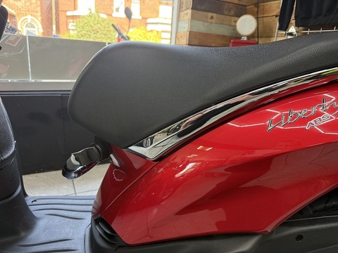 125 Scooter Petrol CVT Euro 5 (11 ps)