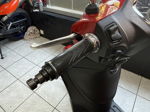 125 Scooter Petrol CVT Euro 5 (11 ps)