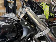 Triumph Bonneville America 865  
