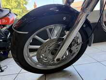 Triumph Bonneville America 865  