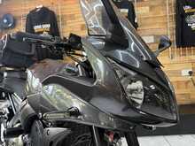 Yamaha FZ1  