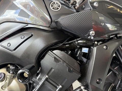 FZ1