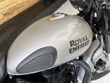Royal Enfield Classic 350  