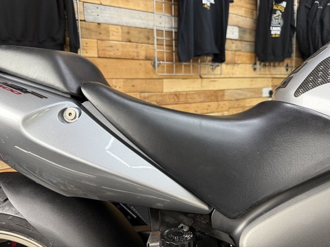 Naked 600 Manual Petrol