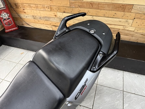 Naked 600 Manual Petrol