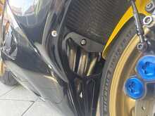 Yamaha R6  