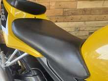 Yamaha R6  