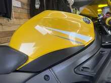 Yamaha R6  