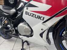 Suzuki GS500  
