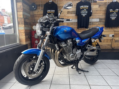 XJR1300