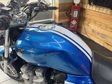 Yamaha XJR1300  