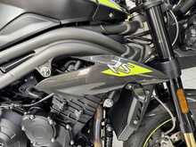 Triumph Speed Triple 1050 RS 