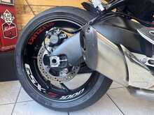 Suzuki GSX-S1000F  