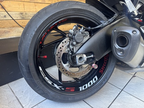 1000 Super Sports Petrol Manual (145 ps)