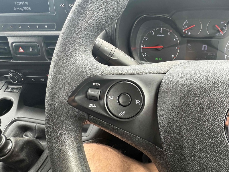 Vauxhall 1.5 Turbo D 2300 Dynamic Panel Van 4dr Diesel Manual L1 H1 Euro 6 (100 ps)