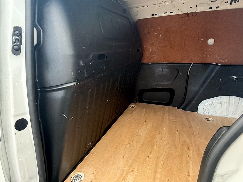 Vauxhall 1.5 Turbo D 2300 Dynamic Panel Van 4dr Diesel Manual L1 H1 Euro 6 (100 ps)