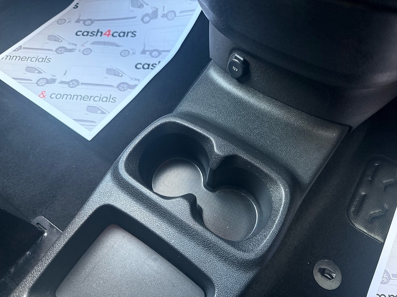 Vauxhall 1.5 Turbo D 2300 Dynamic Panel Van 4dr Diesel Manual L1 H1 Euro 6 (100 ps)