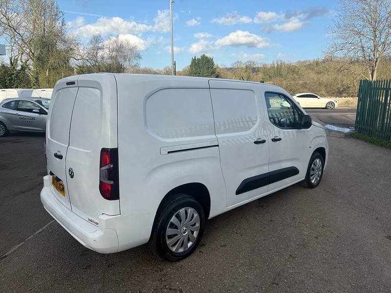 Vauxhall 1.5 Turbo D 2300 Sportive Panel Van 4dr Diesel Manual L2 H1 Euro 6 (s/s) (100 ps)