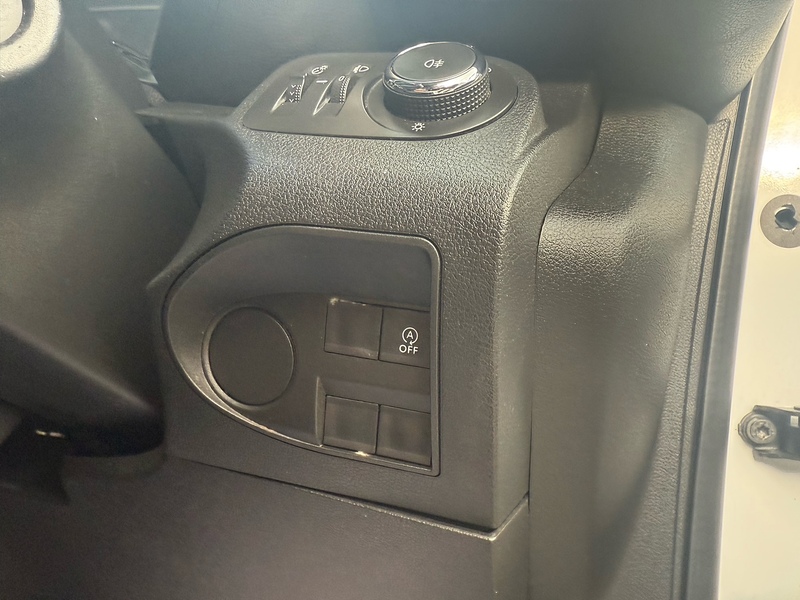 Vauxhall 1.5 Turbo D 2300 Sportive Panel Van 4dr Diesel Manual L2 H1 Euro 6 (s/s) (100 ps)