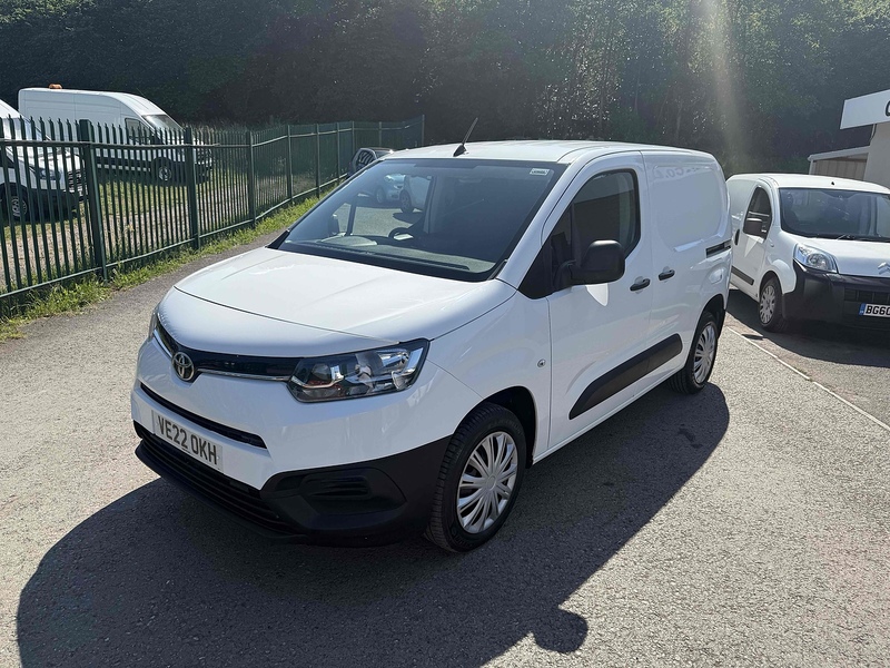 Toyota 1.5 BlueHDi Active Short Panel Van 5dr Diesel Manual SWB Euro 6 (s/s) (100 bhp)