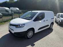 Toyota PROACE CITY BlueHDi Active 