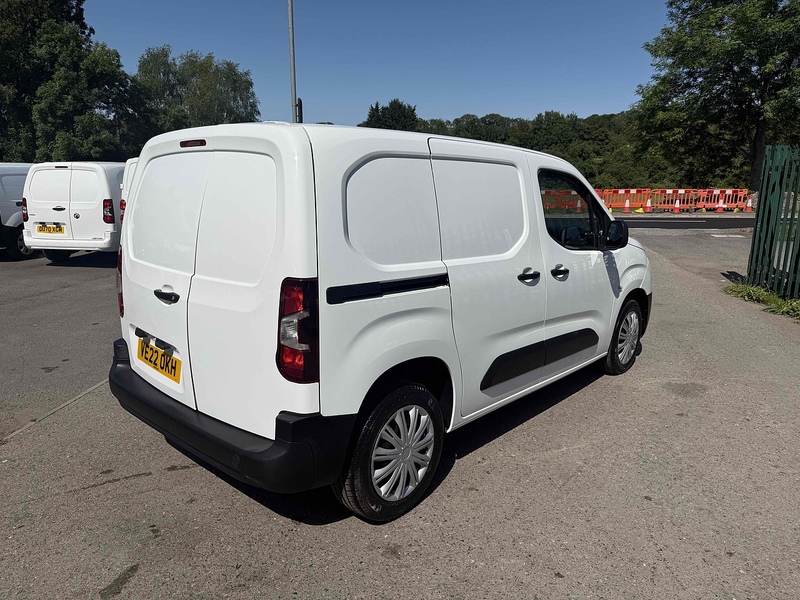 Toyota 1.5 BlueHDi Active Short Panel Van 5dr Diesel Manual SWB Euro 6 (s/s) (100 bhp)