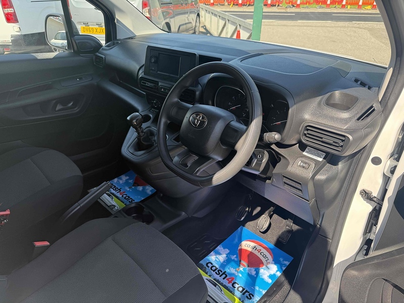 Toyota 1.5 BlueHDi Active Short Panel Van 5dr Diesel Manual SWB Euro 6 (s/s) (100 bhp)