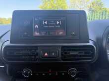 Toyota PROACE CITY BlueHDi Active 