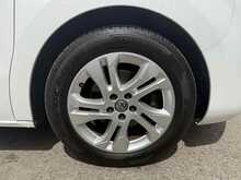 Vauxhall Vivaro Turbo D 3100 Elite 