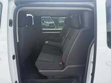 Vauxhall Vivaro Turbo D 3100 Elite 