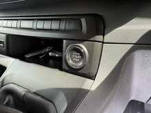 Vauxhall Vivaro Turbo D 3100 Elite 