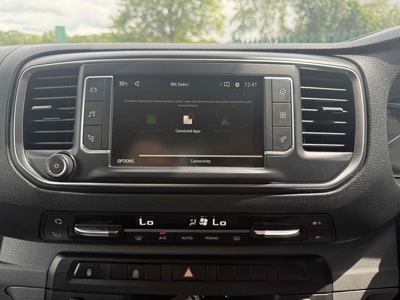 Vauxhall 2.0 Turbo D 3100 Elite Crew Van Double Cab 5dr Diesel Manual L2 H1 Euro 6 (s/s) (145 ps)