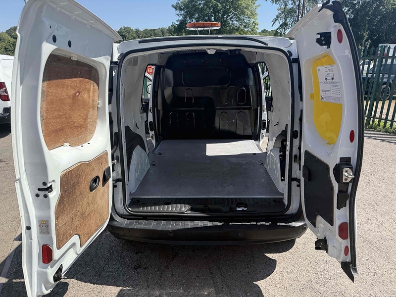 Renault LL21 dCi ENERGY Business 1.5 5dr Panel Van Manual Diesel