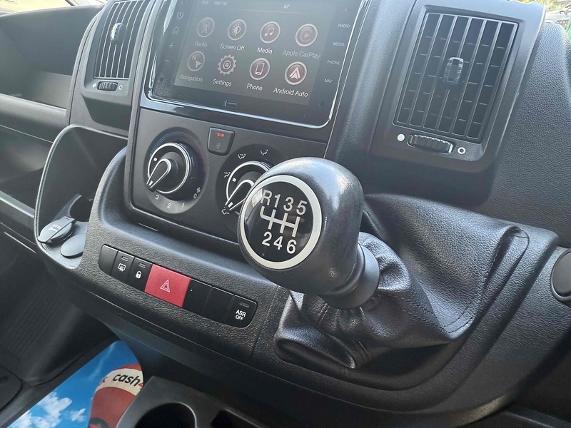 Vauxhall 2.2 CDTi 3500 BiTurbo Prime Panel Van 5dr Diesel Manual FWD L3 H2 Euro 6 (s/s) (140 ps)