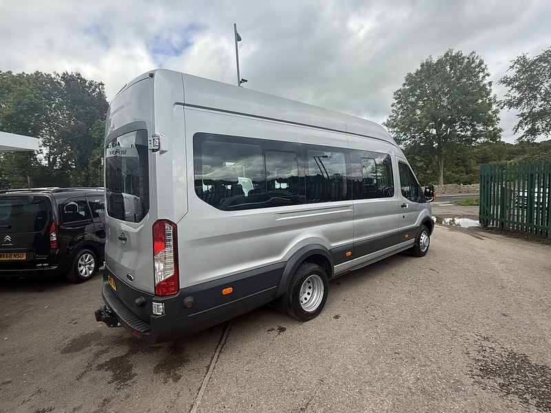 Ford 2.2 TDCi 460 HDT Minibus 4dr Diesel Manual L4 H3 (18 seats) (196 g/km, 123 bhp)