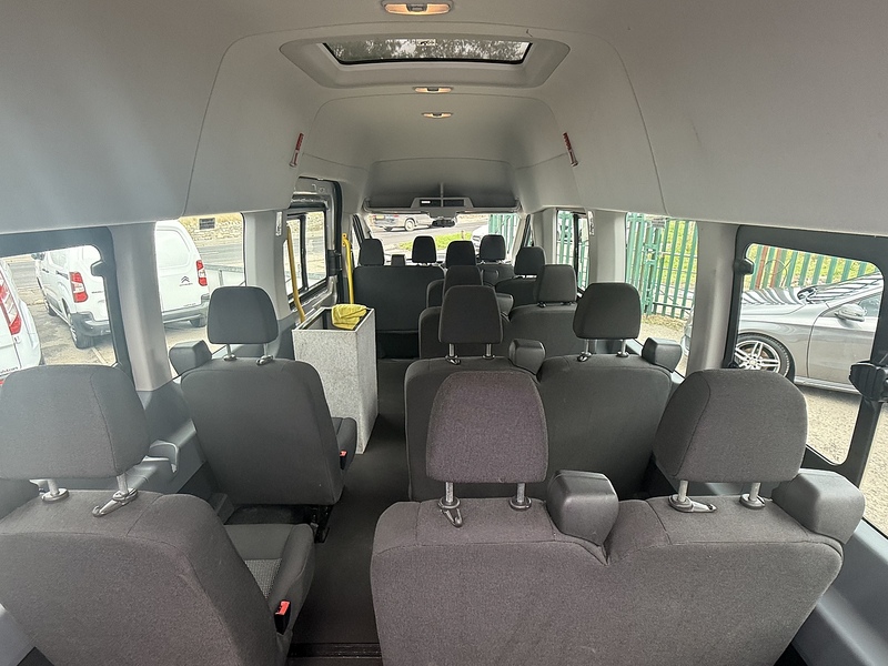 Ford 2.2 TDCi 460 HDT Minibus 4dr Diesel Manual L4 H3 (18 seats) (196 g/km, 123 bhp)