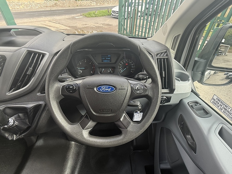 Ford 2.2 TDCi 460 HDT Minibus 4dr Diesel Manual L4 H3 (18 seats) (196 g/km, 123 bhp)