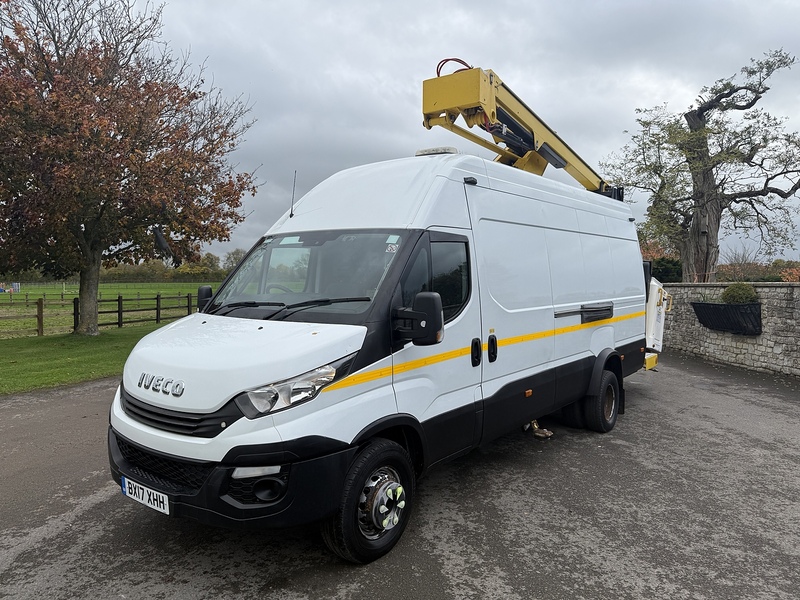 Iveco 3.0D HPI 18V 70C 3450 Dropside 2dr Diesel HiMatic MWB Euro 6 (DRW) (180 ps)