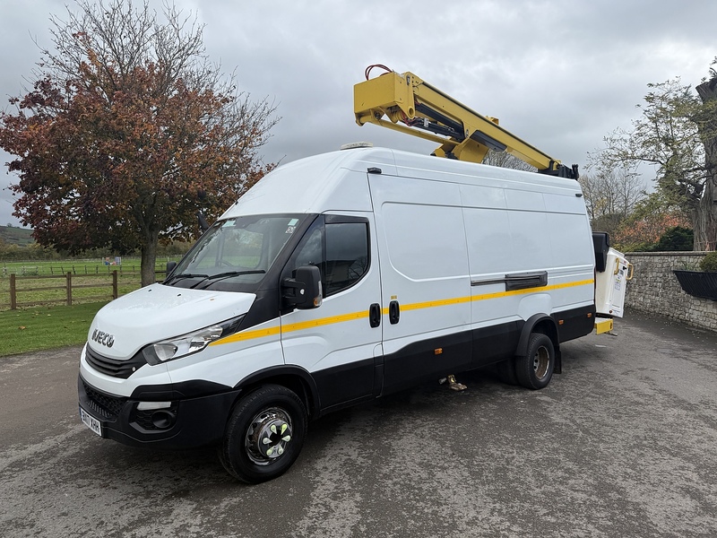 Iveco 3.0D HPI 18V 70C 3450 Dropside 2dr Diesel HiMatic MWB Euro 6 (DRW) (180 ps)
