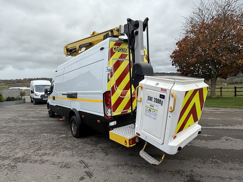 Iveco 3.0D HPI 18V 70C 3450 Dropside 2dr Diesel HiMatic MWB Euro 6 (DRW) (180 ps)