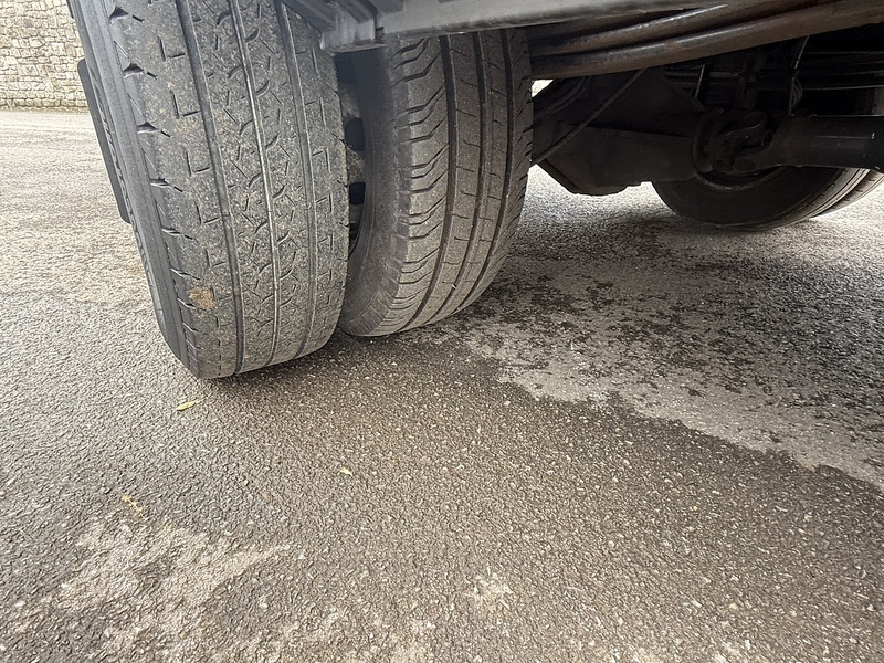 Iveco 3.0D HPI 18V 70C 3450 Dropside 2dr Diesel HiMatic MWB Euro 6 (DRW) (180 ps)