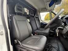 AUTO CHERRY PICKER - 7 TONS