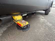 AUTO CHERRY PICKER - 7 TONS