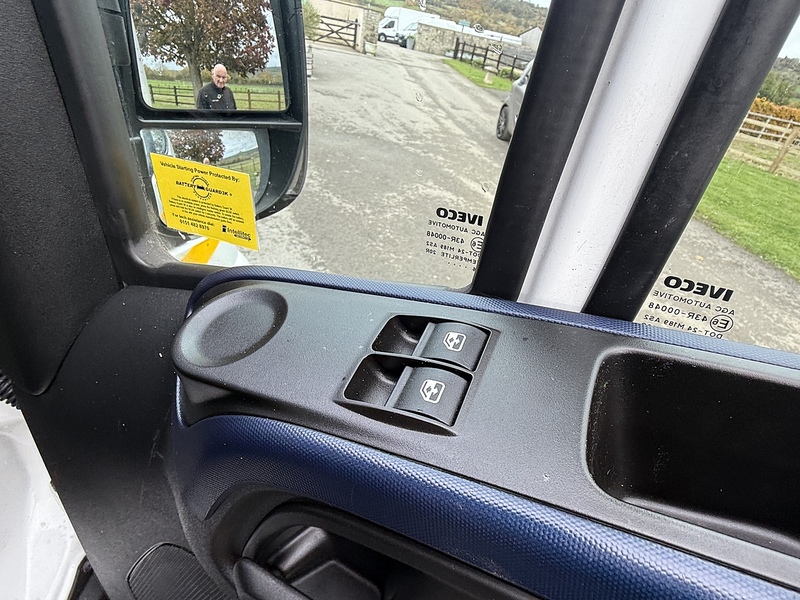 Iveco 3.0D HPI 18V 70C 3450 Dropside 2dr Diesel HiMatic MWB Euro 6 (DRW) (180 ps)