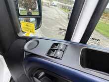 AUTO CHERRY PICKER - 7 TONS