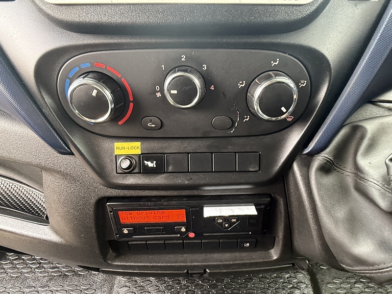 Iveco 3.0D HPI 18V 70C 3450 Dropside 2dr Diesel HiMatic MWB Euro 6 (DRW) (180 ps)