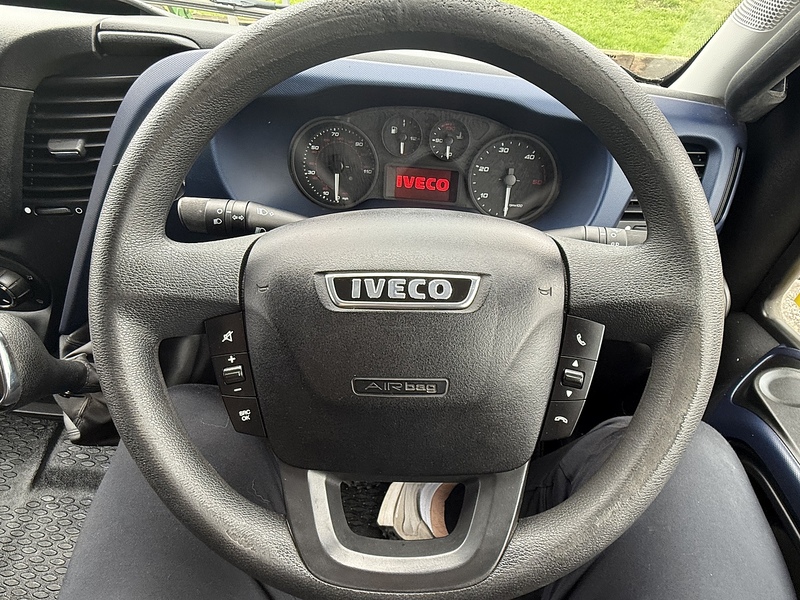 Iveco 3.0D HPI 18V 70C 3450 Dropside 2dr Diesel HiMatic MWB Euro 6 (DRW) (180 ps)